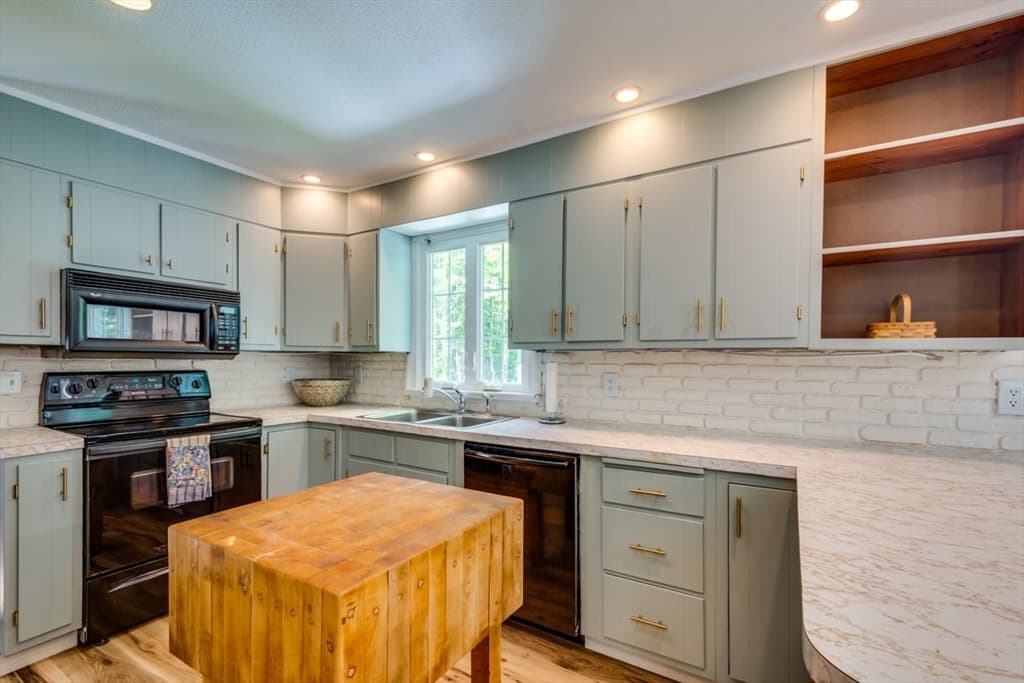 41 Oakmont Ave, Westminster MA 01473 photo 8