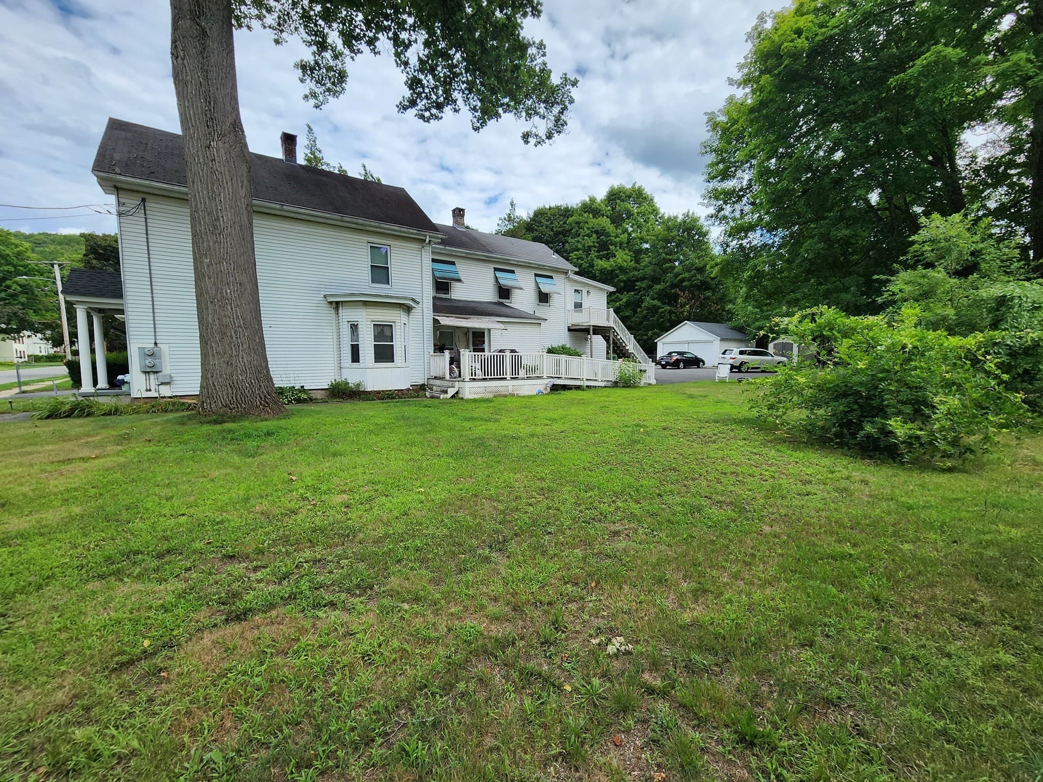 Multi Family at 1009 Maple Street, Palmer MA 01069, Palmer, photo 3 of 32