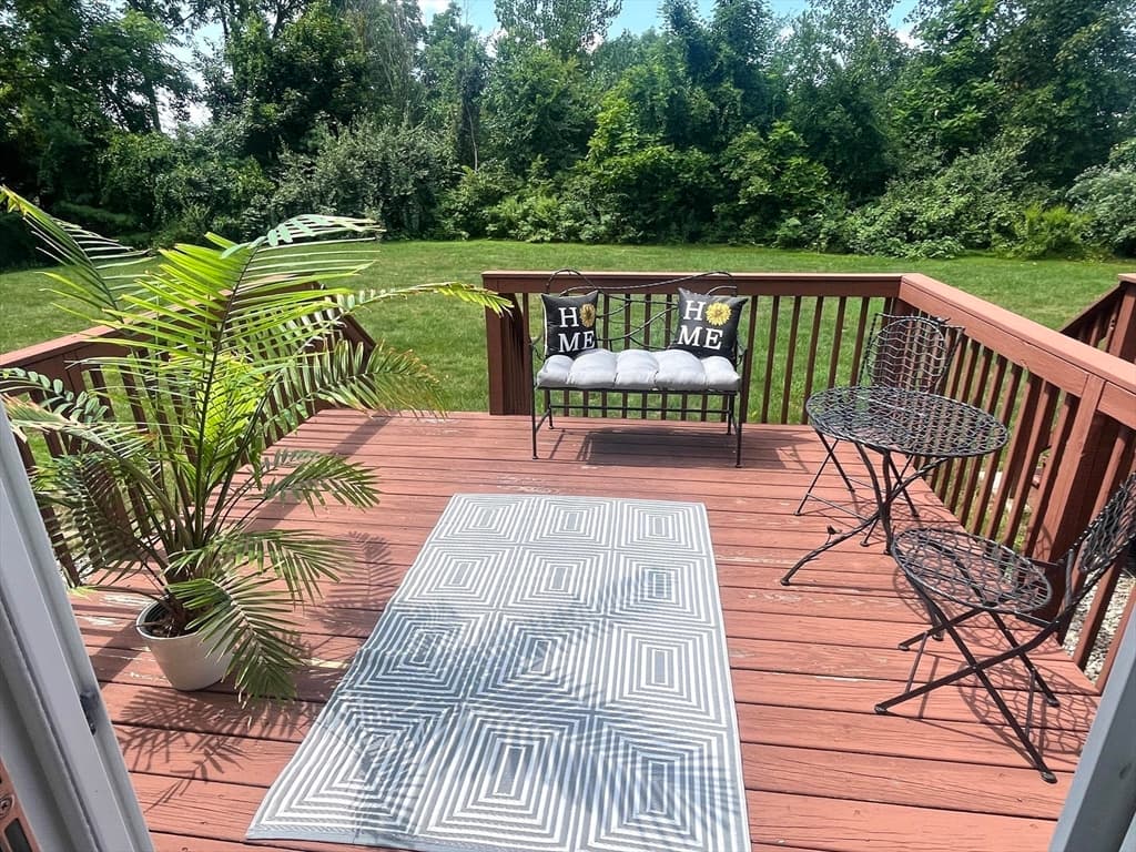 Condominium at 12 Azalea Ln # 12, Grafton MA 01519, Grafton, photo 23 of 24