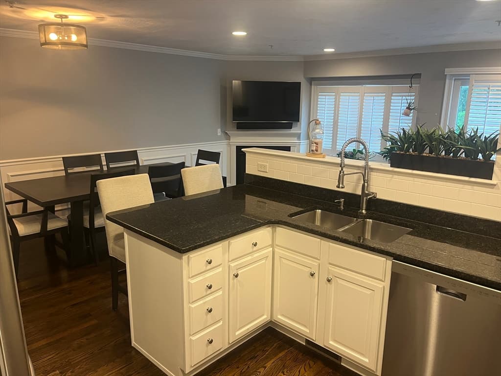 Condominium at 12 Azalea Ln # 12, Grafton MA 01519, Grafton, photo 6 of 24