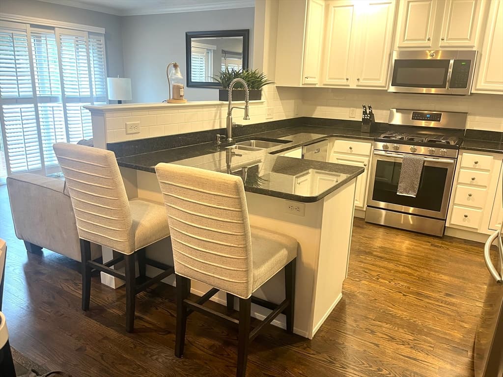 Condominium at 12 Azalea Ln # 12, Grafton MA 01519, Grafton, photo 9 of 24