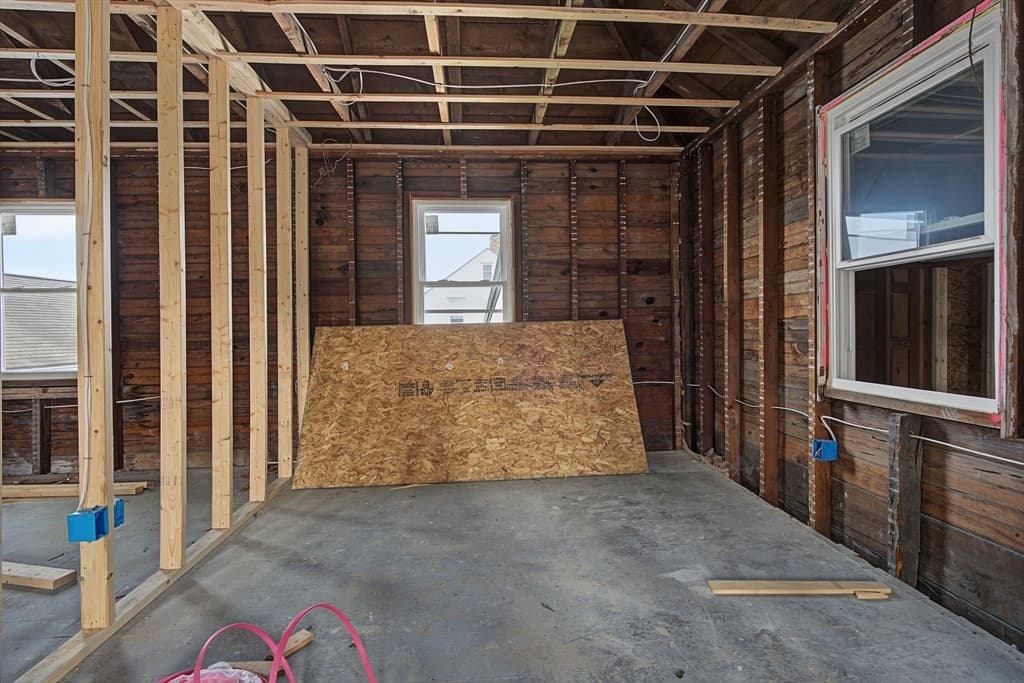 23 Bryan St, Fall River MA 02724 photo 11