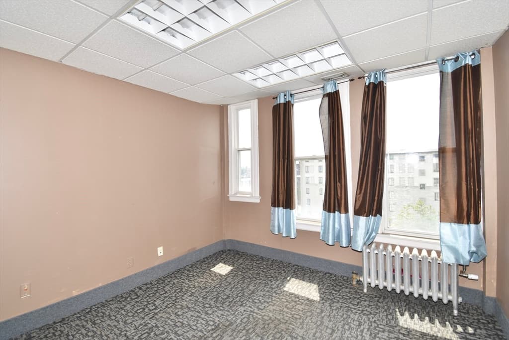 175 State St, Springfield MA 01103 photo 5