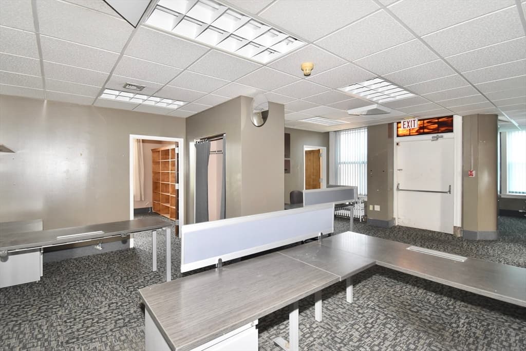 175 State St, Springfield MA 01103 photo 14
