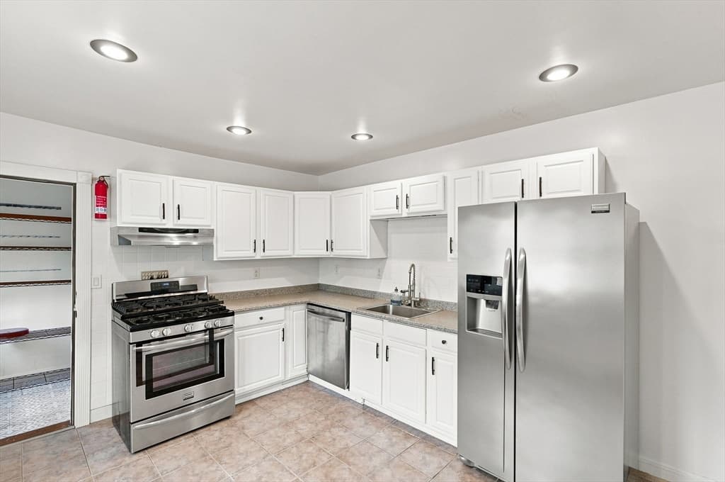 35 Franklin Ave, Somerville MA 02145 photo 22