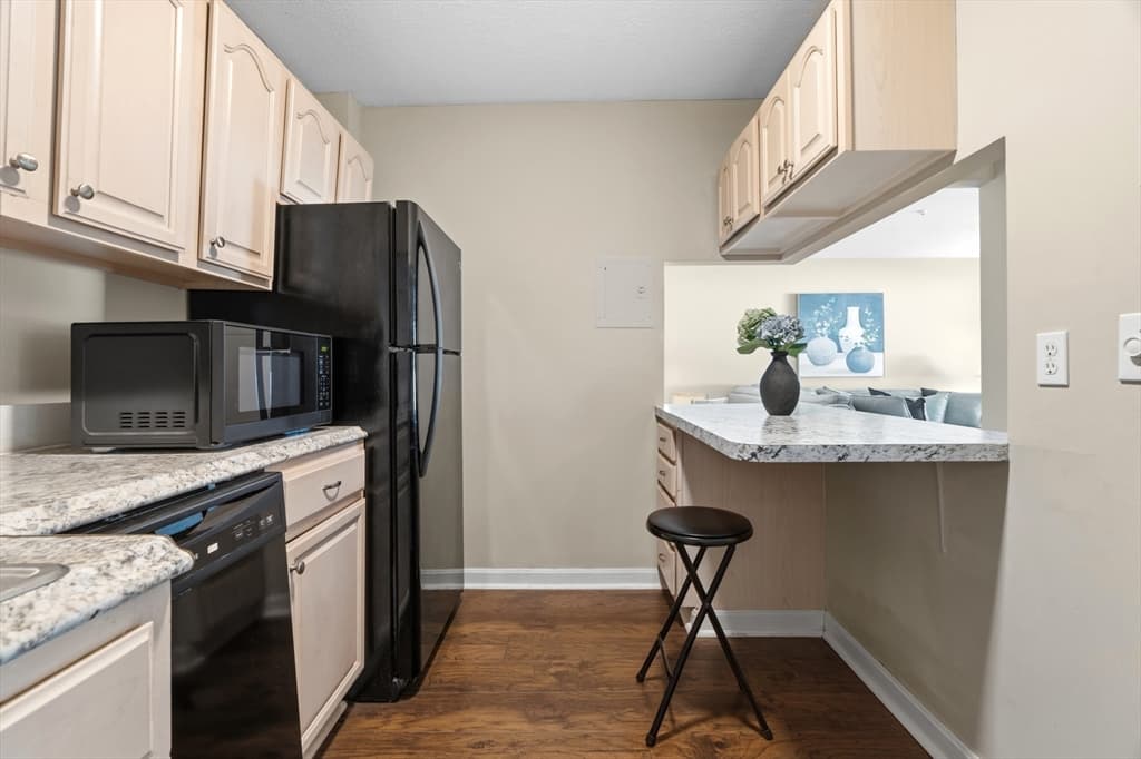 573 Broad St # 135, Weymouth MA 02189 photo 9