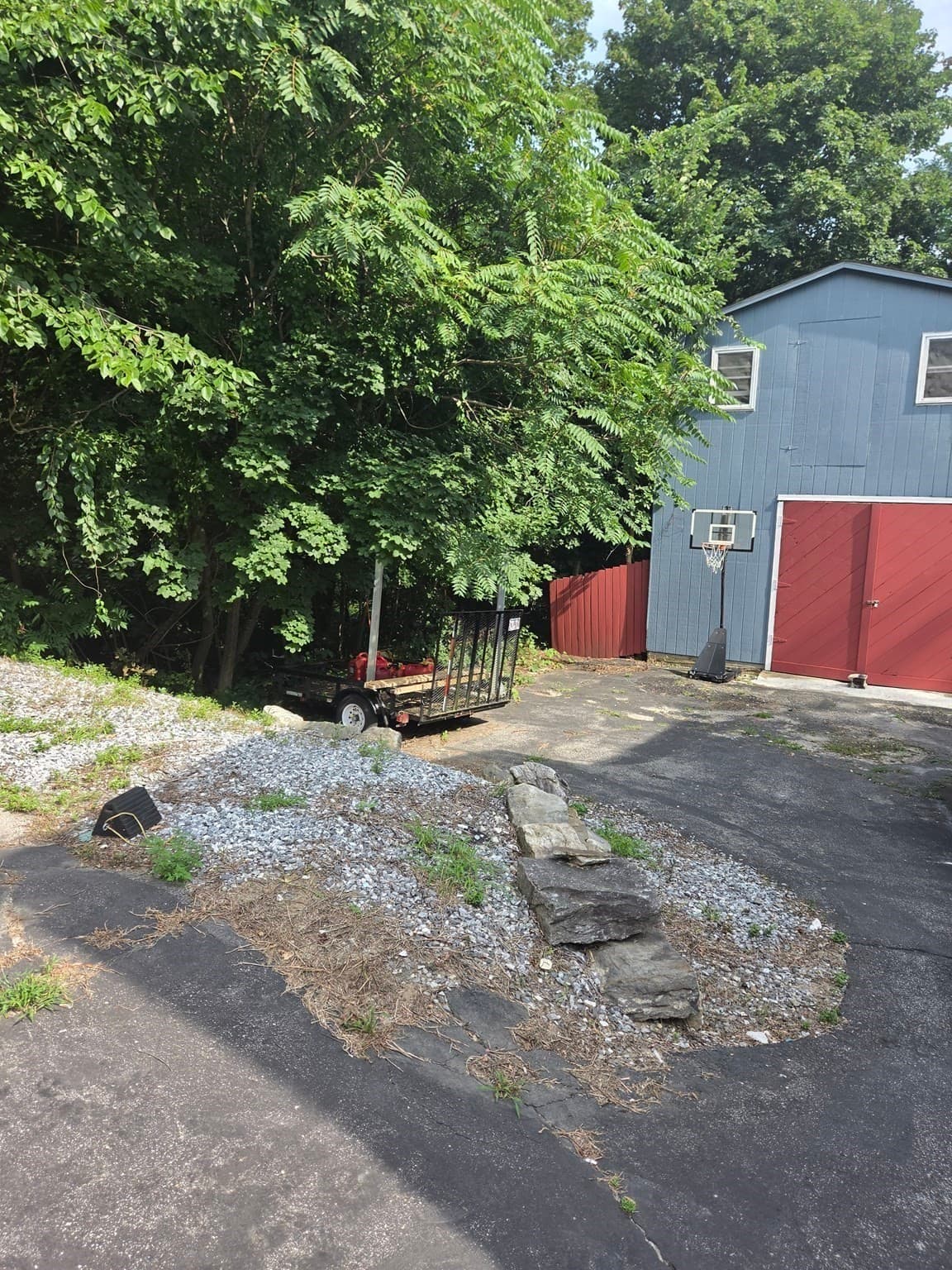 Multi Family at 311 Main St, Leicester MA 01611, photo 5 of 29