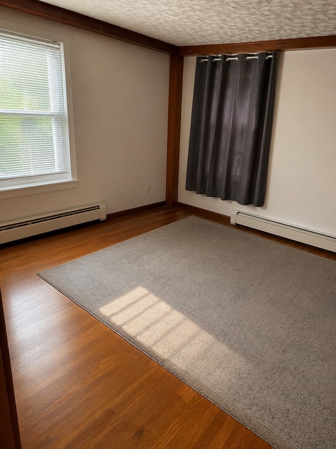 Multi Family at 311 Main St, Leicester MA 01611, photo 24 of 29