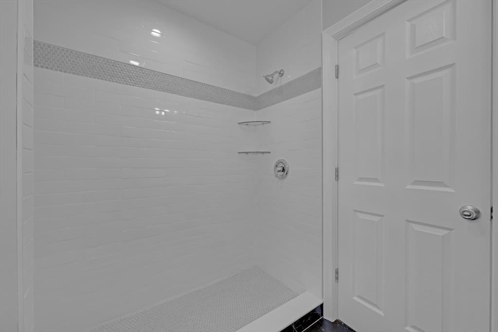 14 Hillside Road, Northborough MA 01532 photo 13