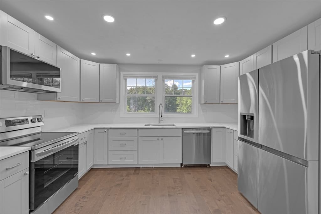 14 Hillside Road, Northborough MA 01532 photo 8