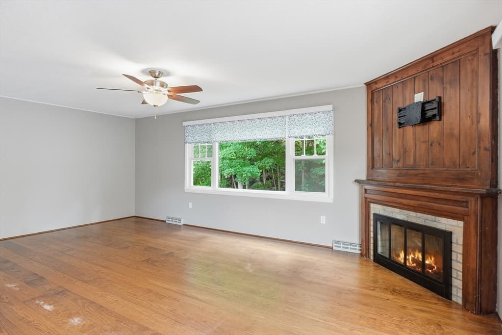 6 Hamilton Drive, Holland MA 01521 photo 12