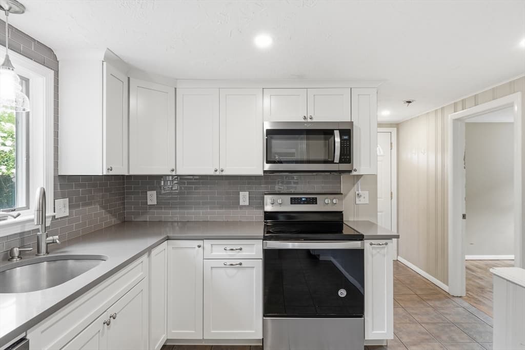 6 Hamilton Drive, Holland MA 01521 photo 7