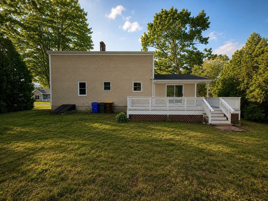 664 Norman St, Fall River MA 02721 photo 19