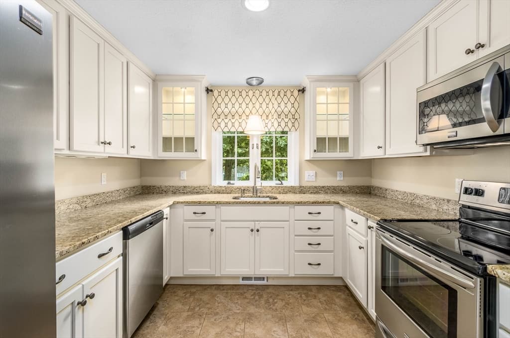 59 Debs Hill Rd, # 42A, Yarmouth MA 02675 photo 8