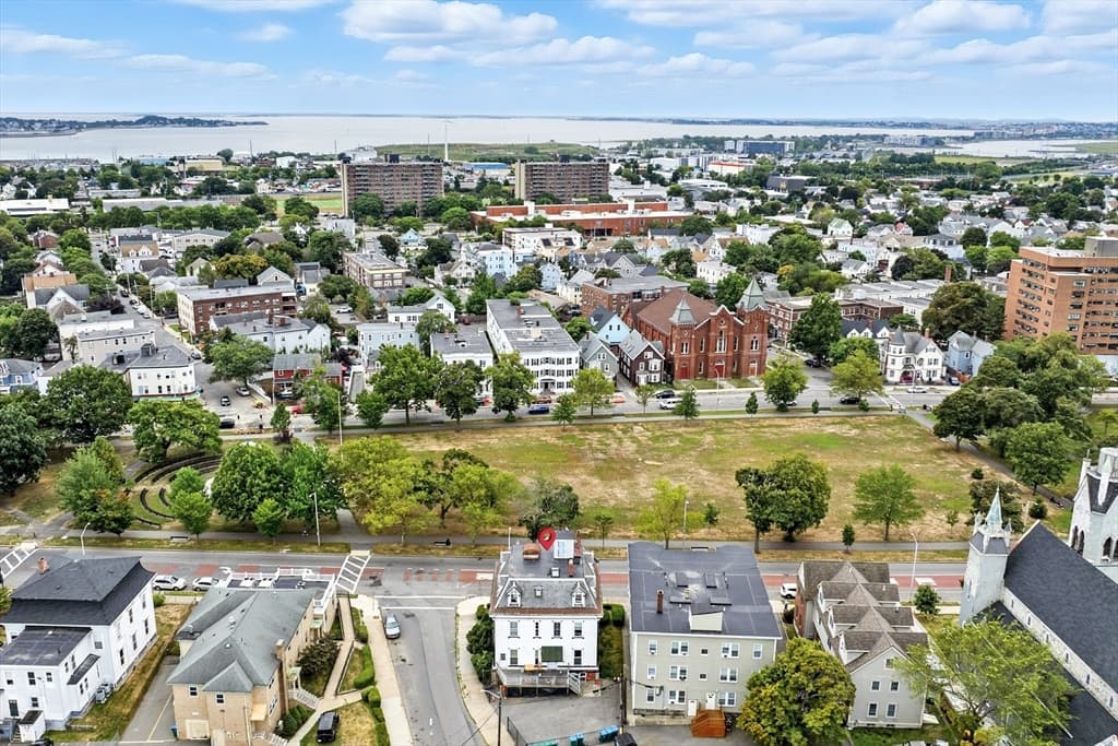 121 N Common, Lynn MA 01902 photo 17