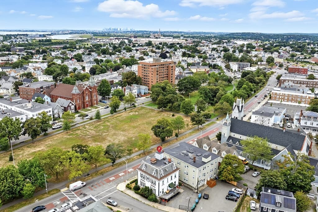 121 N Common, Lynn MA 01902 photo 16