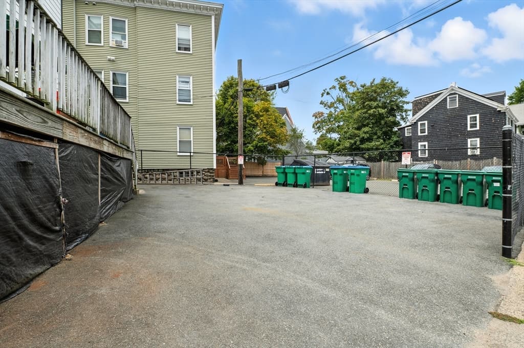 121 N Common, Lynn MA 01902 photo 12