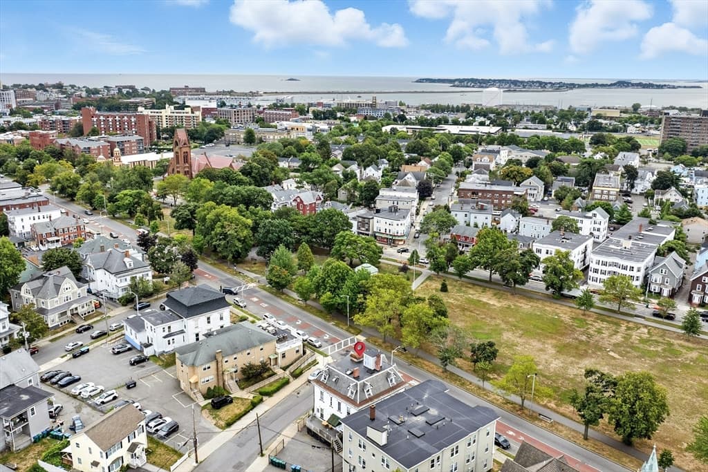 121 N Common, Lynn MA 01902 photo 18