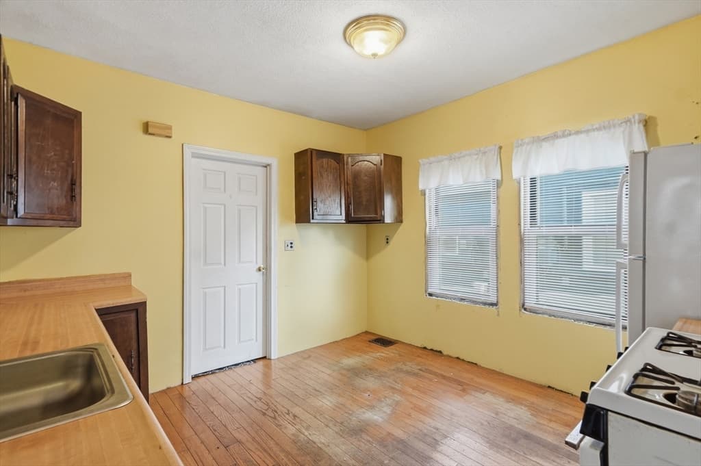 26-28 Fountain Street, Medford MA 02155 photo 6