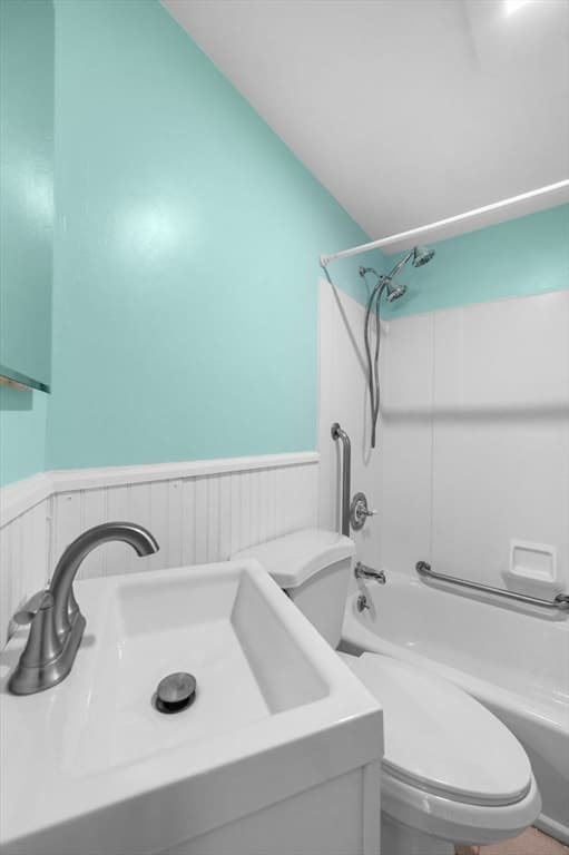 1 Douglass St, Lynn MA 01904 photo 16