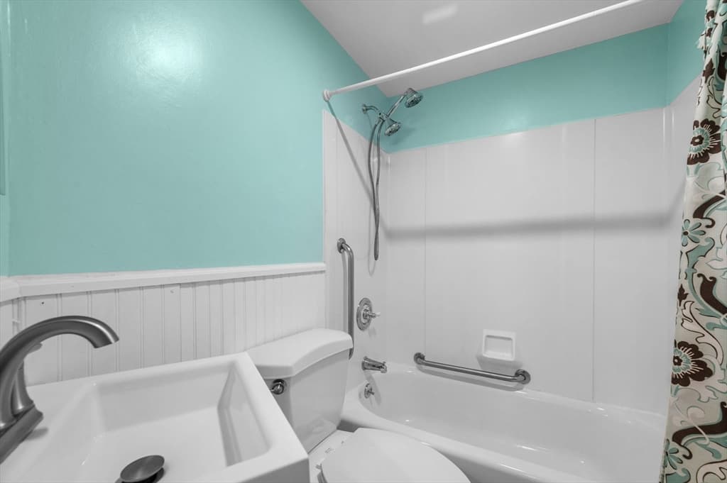 1 Douglass St, Lynn MA 01904 photo 18