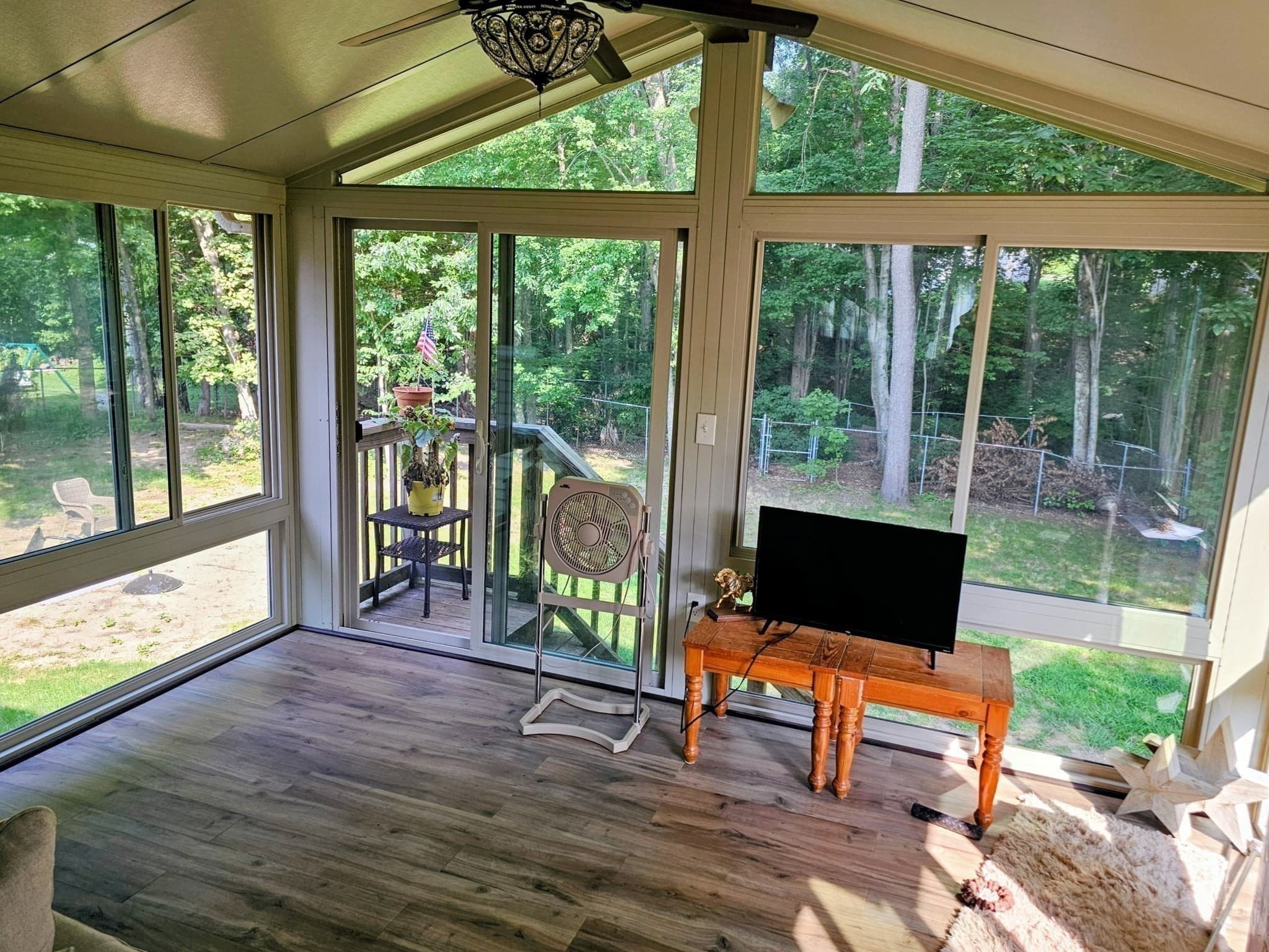 Single Family Residence at 4 Sycamore Dr, Rutland MA 01543, Rutland, photo 8 of 27