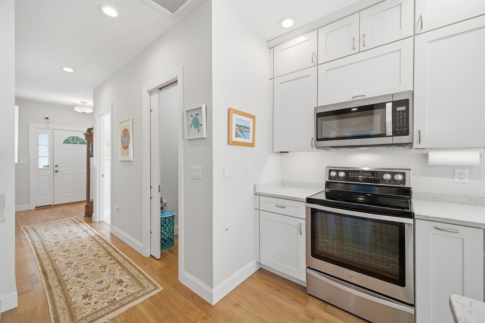 Single Family Residence at 24 Laurelwood Dr, Webster MA 01570, Webster, photo 14 of 42