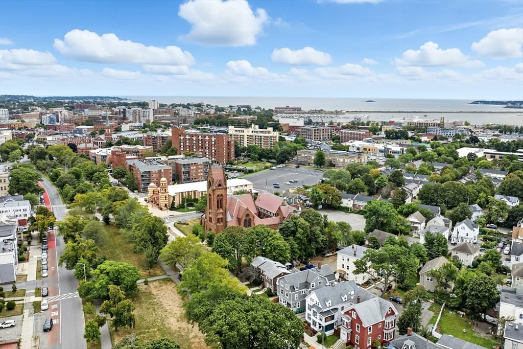 121 N Common, Lynn MA 01902 photo 16
