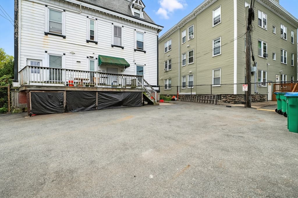 121 N Common, Lynn MA 01902 photo 3