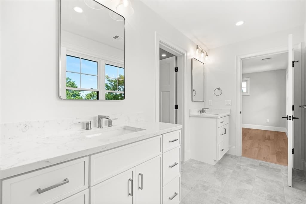 23 Wareland Rd, Wellesley MA 02481 photo 9