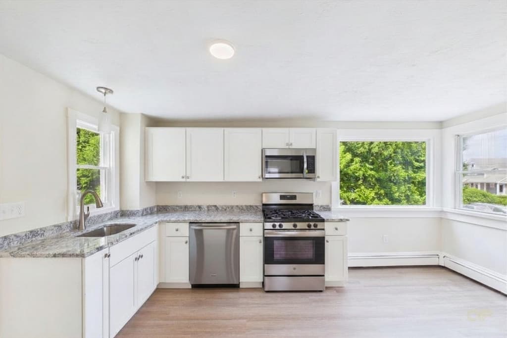 398 Main St, Wareham MA 02571 photo 9
