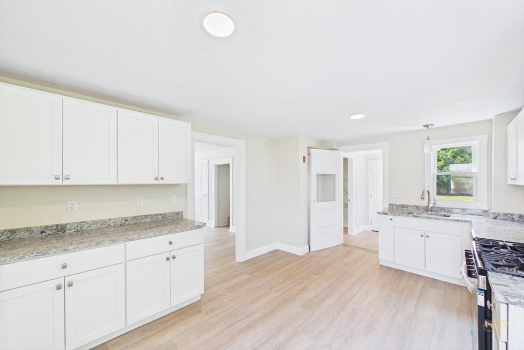 398 Main St, Wareham MA 02571 photo 10