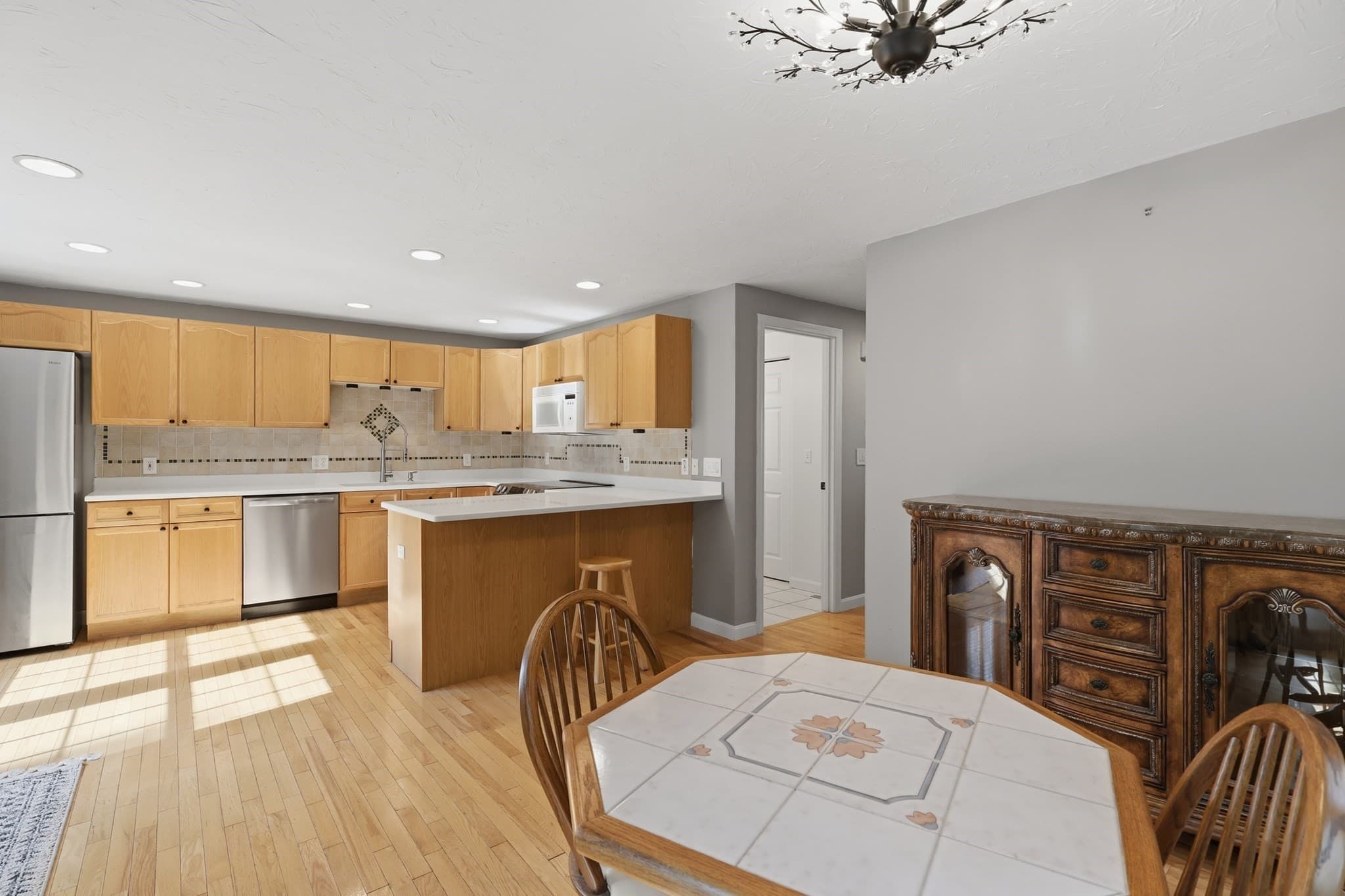 Condominium at 37 West Meadow Estates Drive # 37, Townsend MA 01474, Townsend, photo 7 of 33
