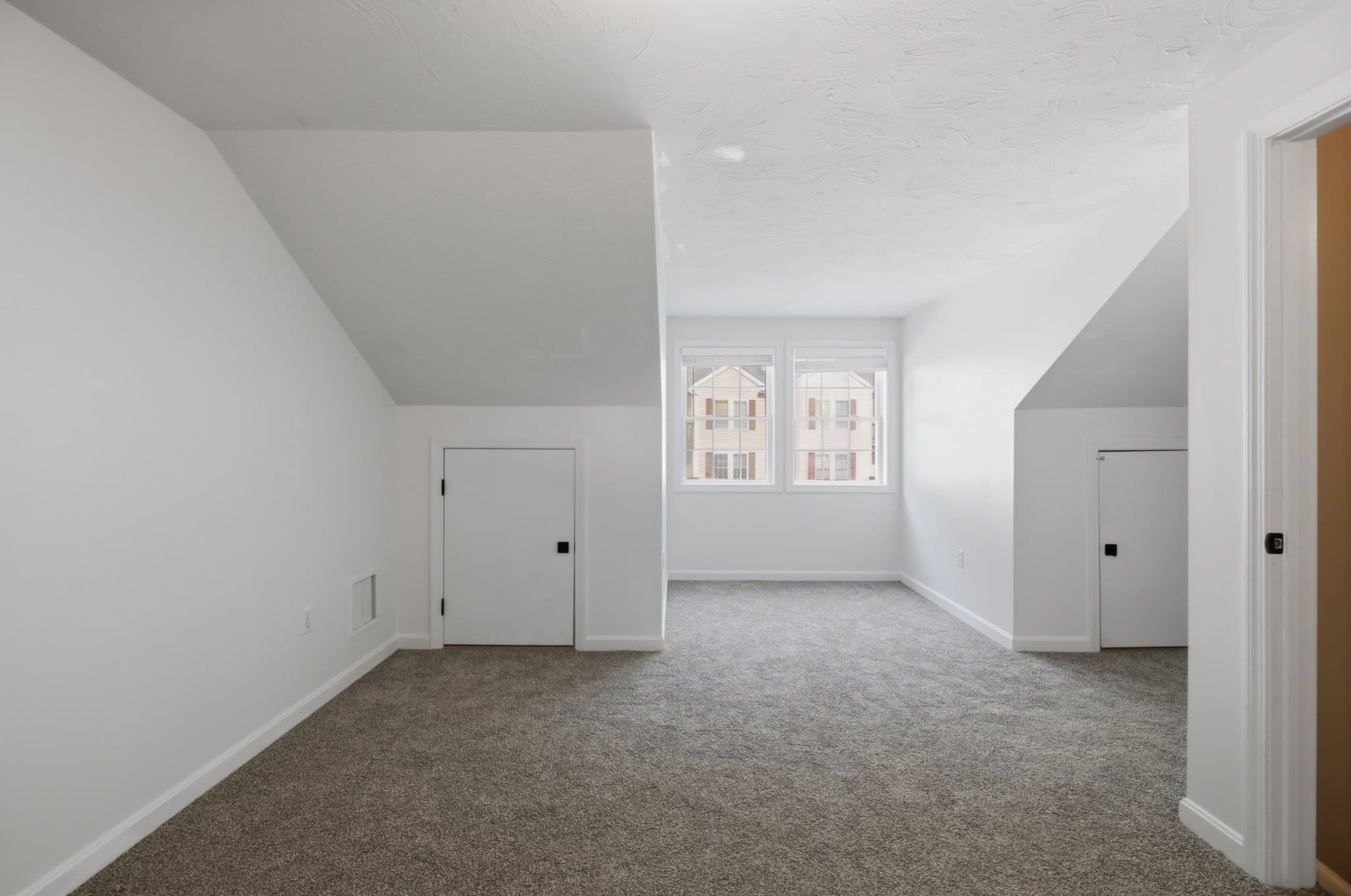 Condominium at 37 West Meadow Estates Drive # 37, Townsend MA 01474, Townsend, photo 24 of 33