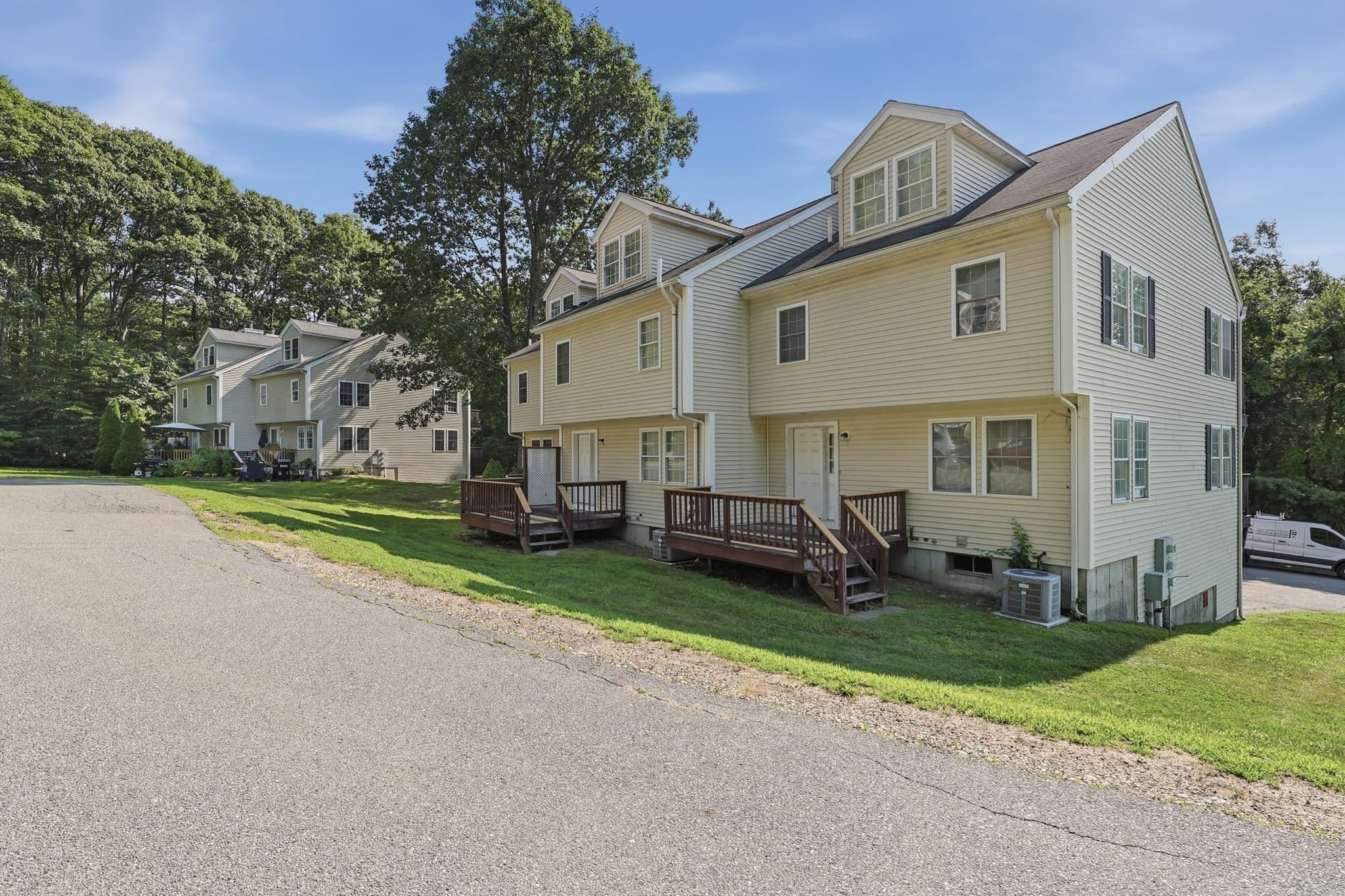 Condominium at 37 West Meadow Estates Drive # 37, Townsend MA 01474, Townsend, photo 31 of 33
