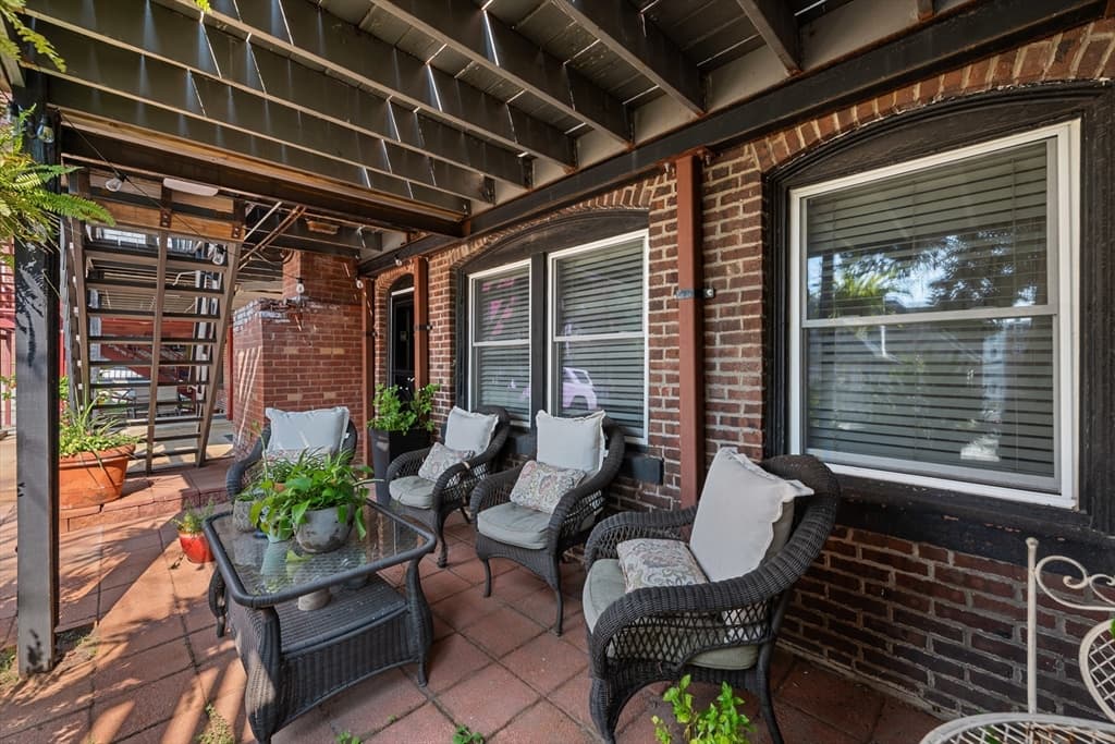 36 Elm St # B, Worcester MA 01609 photo 33