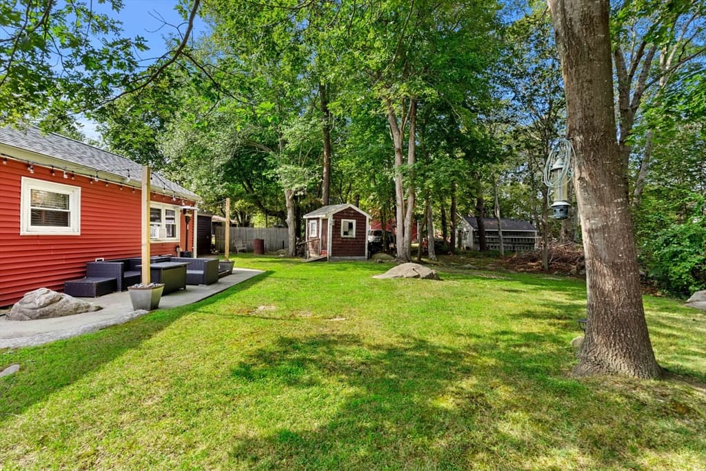 2 Hill Top Ln, Rockport MA 01966 photo 9