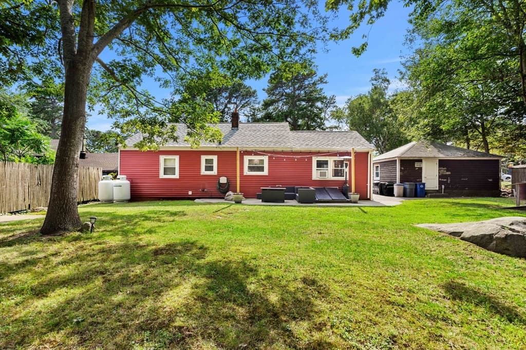 2 Hill Top Ln, Rockport MA 01966 photo 8