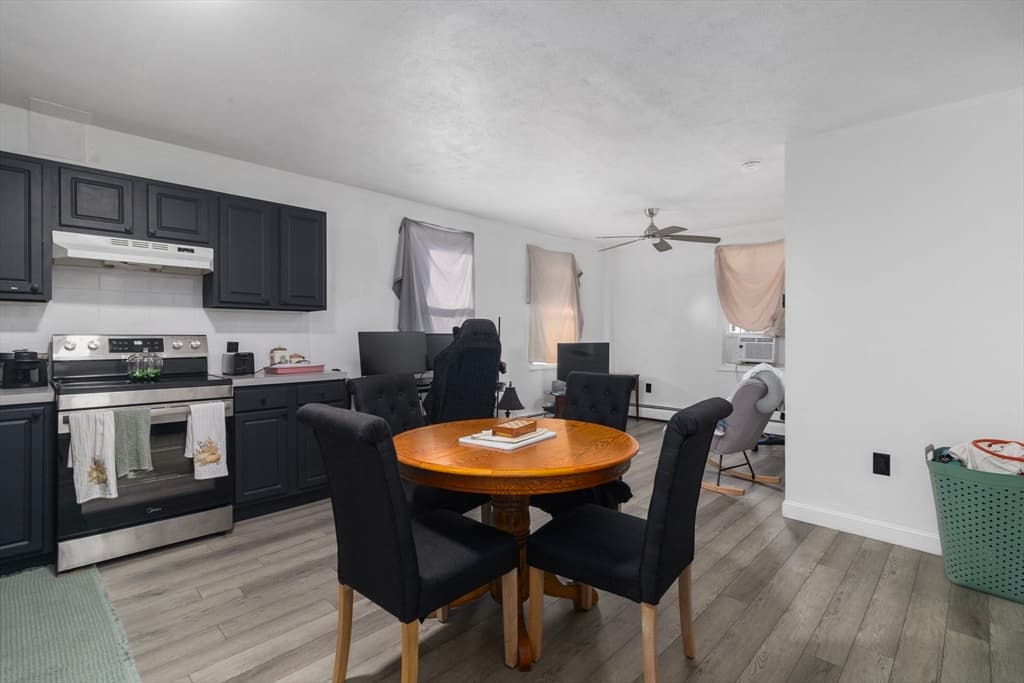 681 Providence St, West Warwick RI 02893 photo 10