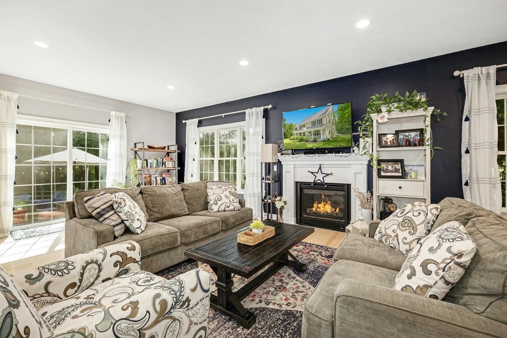 424 Langen Rd, Lancaster MA 01523 photo 11