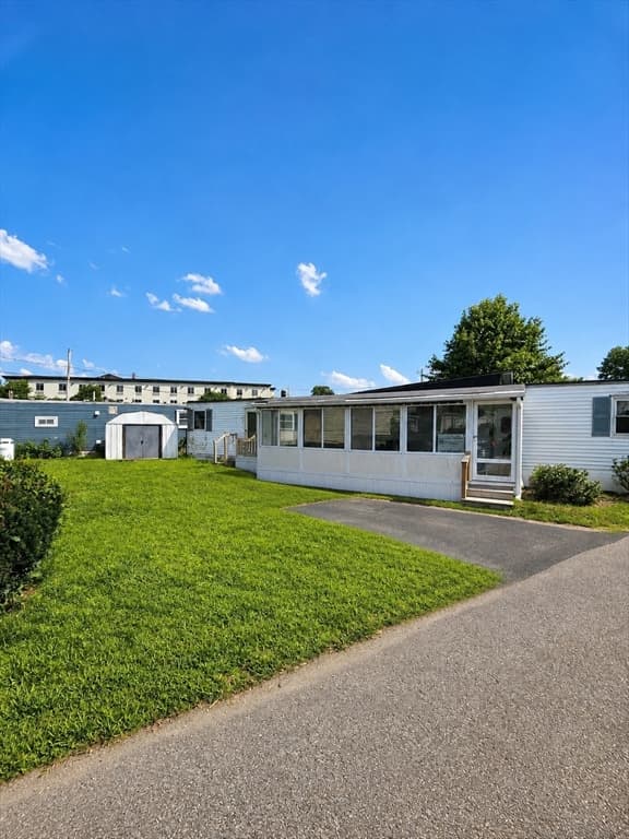 39 Melody Dr, Plainville MA 02762 photo 2