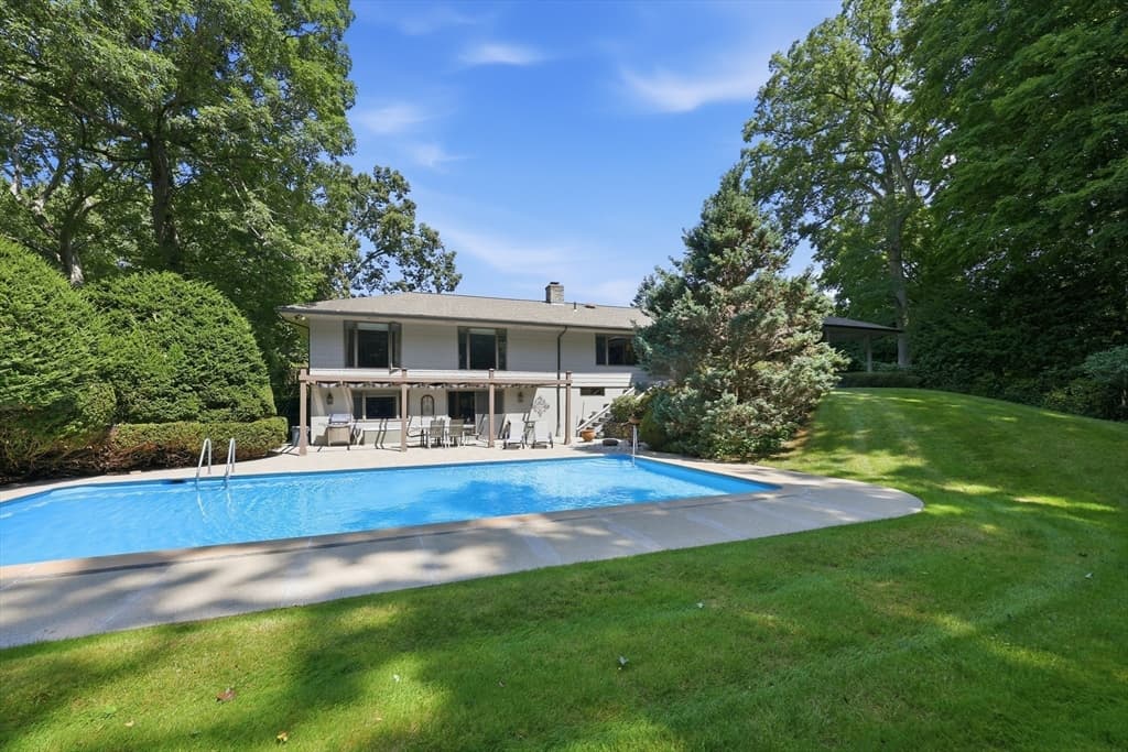 200 Crestview Circle, Longmeadow MA 01106 photo 32
