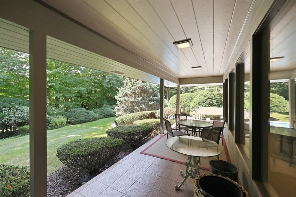 200 Crestview Circle, Longmeadow MA 01106 photo 30