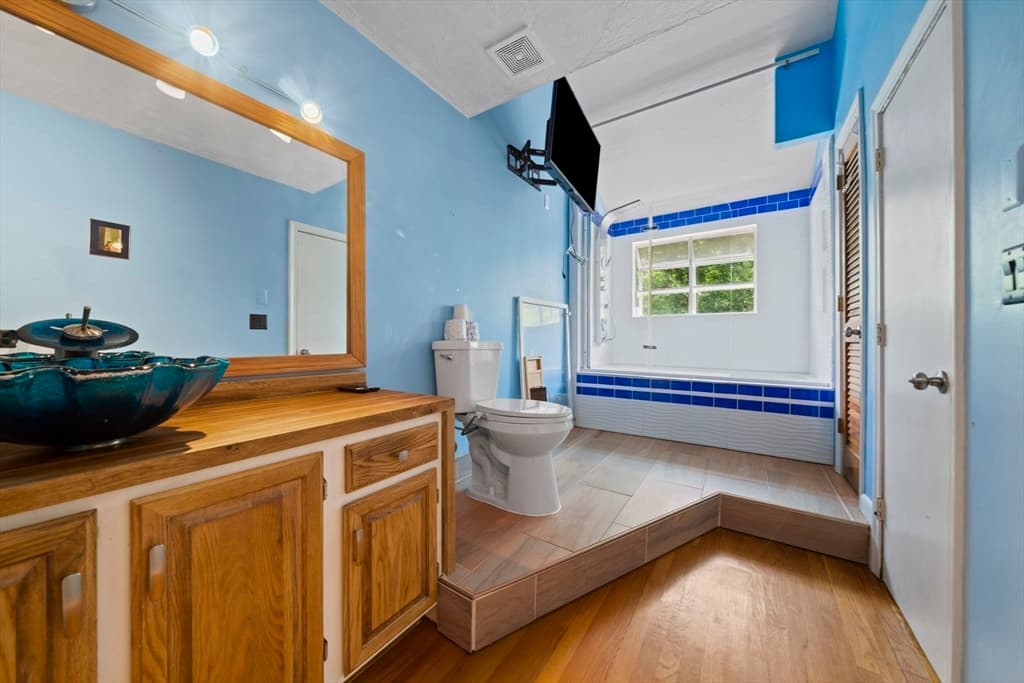 171 Tall Oaks Dr # F, Weymouth MA 02190 photo 11