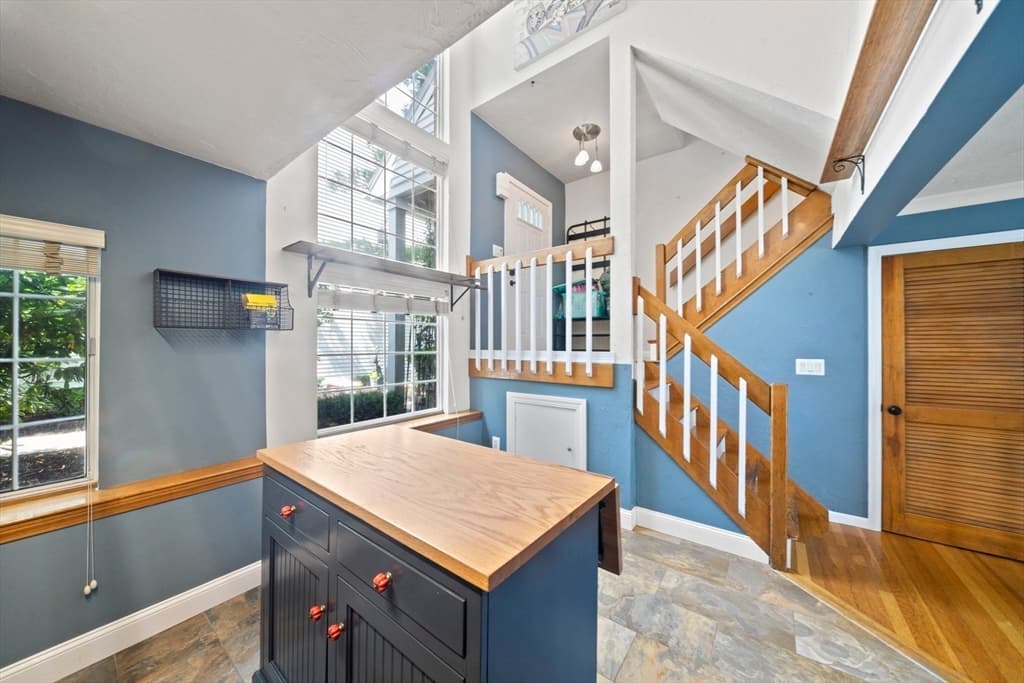 171 Tall Oaks Dr # F, Weymouth MA 02190 photo 4