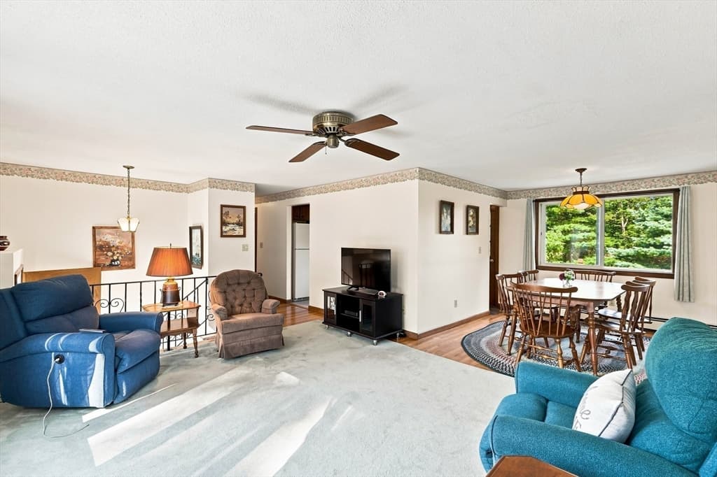 19 Mcintosh Rd, Chelmsford MA 01824 photo 6