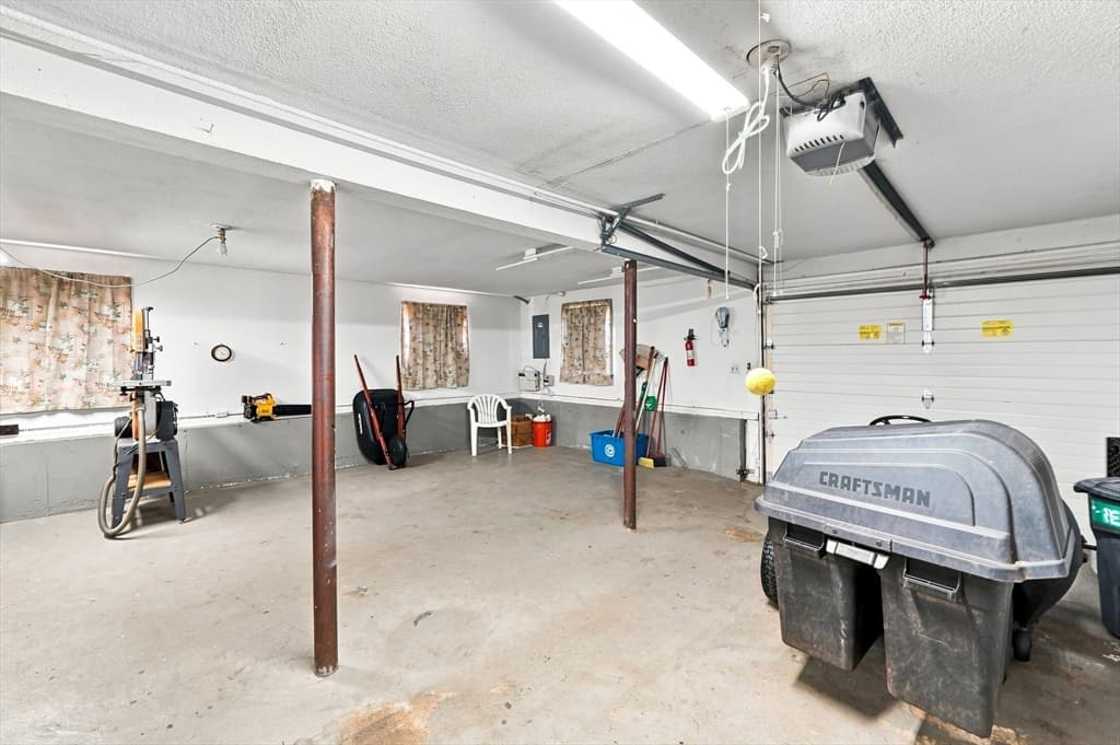 19 Mcintosh Rd, Chelmsford MA 01824 photo 33
