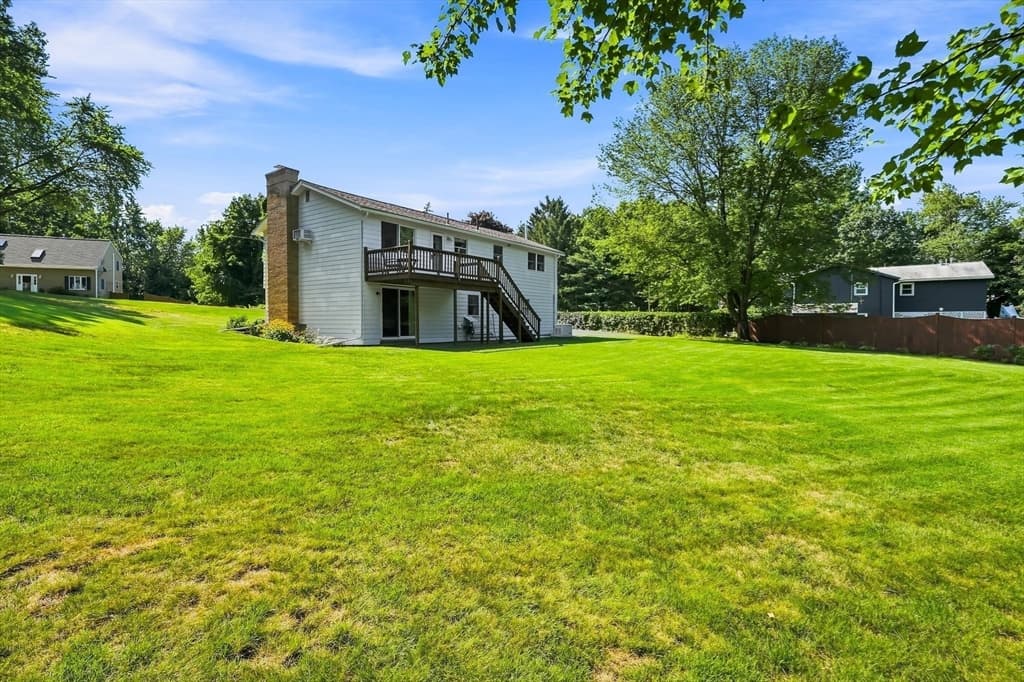 19 Mcintosh Rd, Chelmsford MA 01824 photo 37