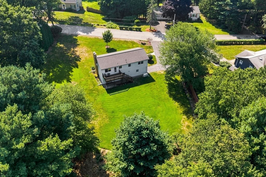 19 Mcintosh Rd, Chelmsford MA 01824 photo 35