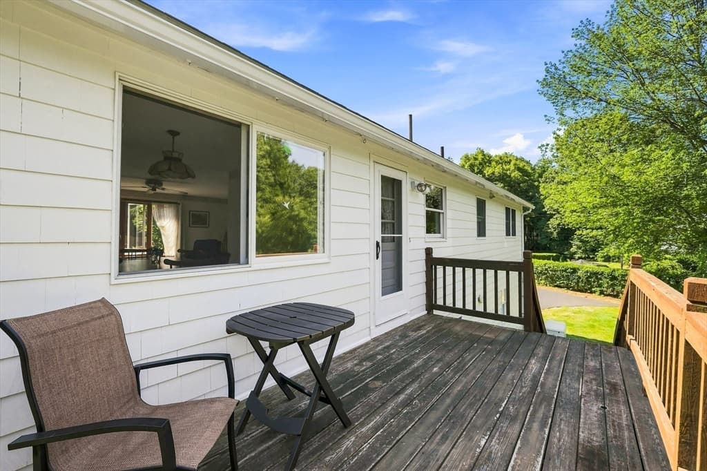 19 Mcintosh Rd, Chelmsford MA 01824 photo 31